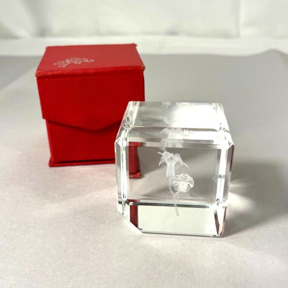 Vintage Laser Etched Crystal Glass Paperweight Hummingbird Flowers In Box